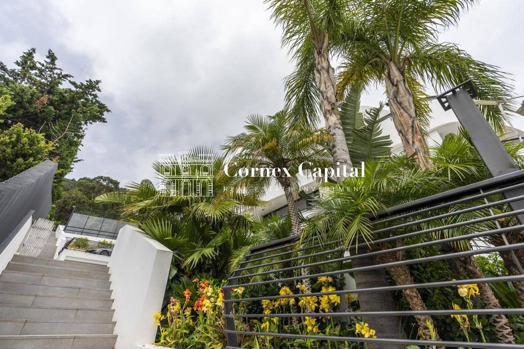 7 sovrum Villa till salu i Barcelona stad med pool garage - 20 000 000 € (Ref: 9811366)