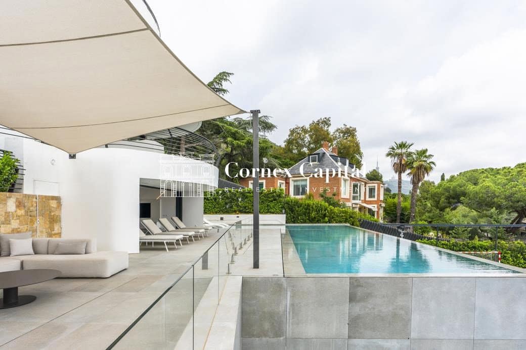 7 slaapkamer Villa te koop in Barcelona stad met zwembad garage - € 20.000.000 (Ref: 9811366)