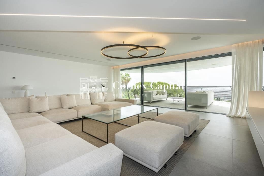 7 slaapkamer Villa te koop in Barcelona stad met zwembad garage - € 20.000.000 (Ref: 9811366)