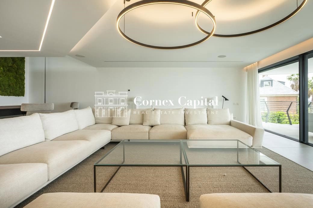 7 slaapkamer Villa te koop in Barcelona stad met zwembad garage - € 20.000.000 (Ref: 9811366)
