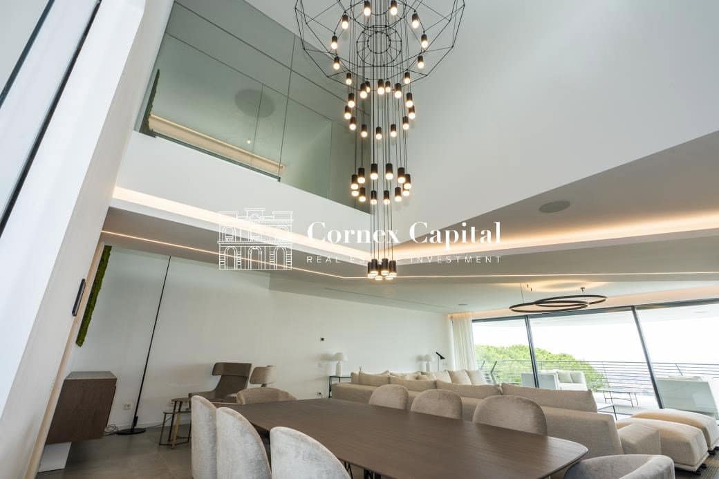 7 slaapkamer Villa te koop in Barcelona stad met zwembad garage - € 20.000.000 (Ref: 9811366)
