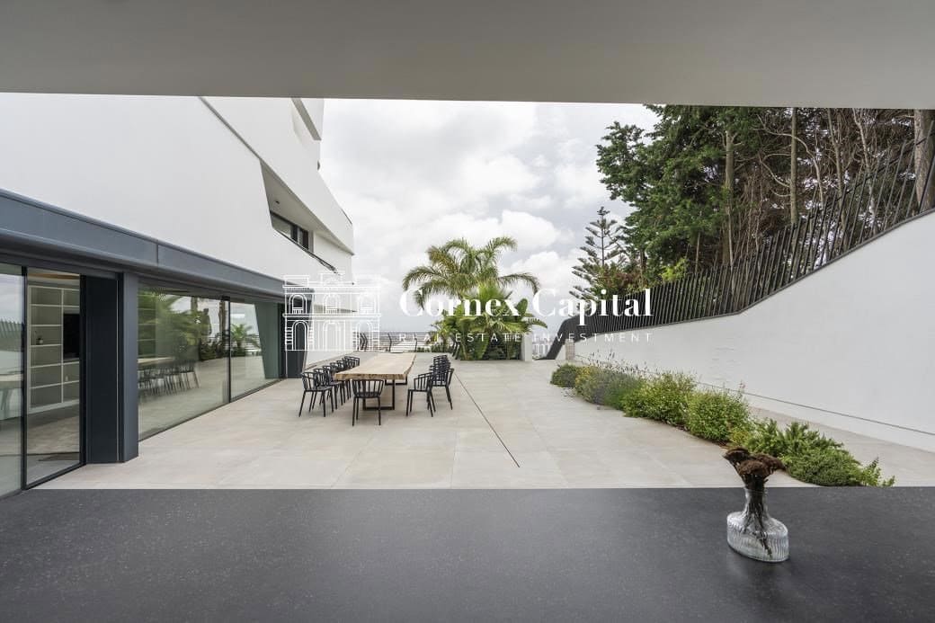7 slaapkamer Villa te koop in Barcelona stad met zwembad garage - € 20.000.000 (Ref: 9811366)