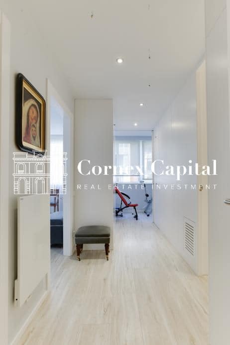 Apartamento de 5 habitaciones en Barcelona ciudad en venta - 2.100.000 € (Ref: 9811367)