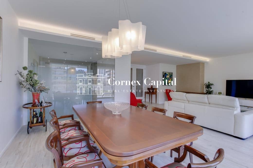 Apartamento de 5 habitaciones en Barcelona ciudad en venta - 2.100.000 € (Ref: 9811367)