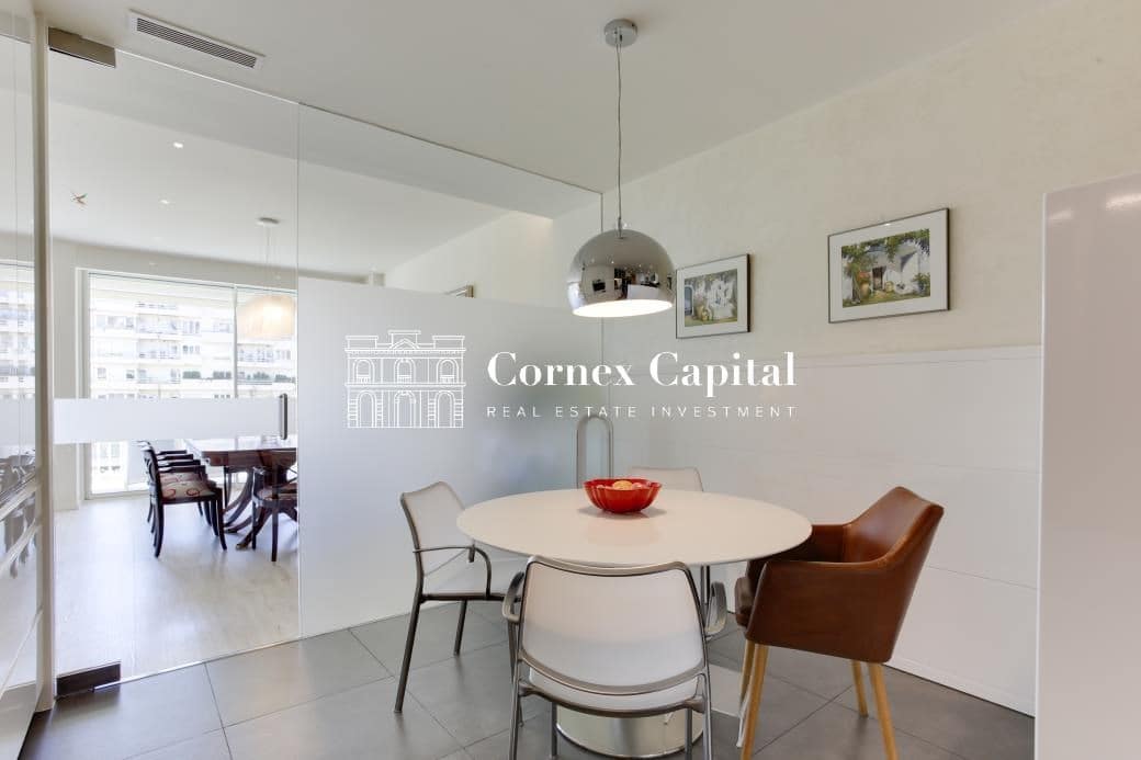Apartamento de 5 habitaciones en Barcelona ciudad en venta - 2.100.000 € (Ref: 9811367)