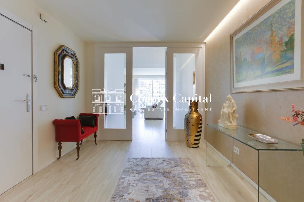 Apartamento de 5 habitaciones en Barcelona ciudad en venta - 2.100.000 € (Ref: 9811367)