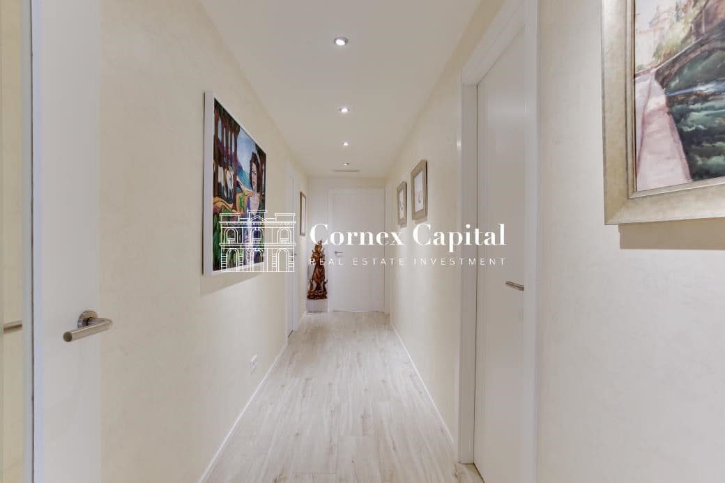 Apartamento de 5 habitaciones en Barcelona ciudad en venta - 2.100.000 € (Ref: 9811367)