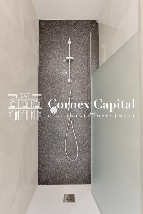 Apartamento de 5 habitaciones en Barcelona ciudad en venta - 2.100.000 € (Ref: 9811367)