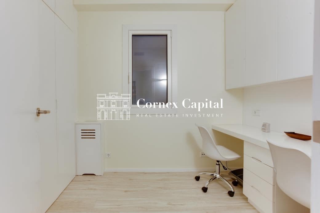 Apartamento de 5 habitaciones en Barcelona ciudad en venta - 2.100.000 € (Ref: 9811367)