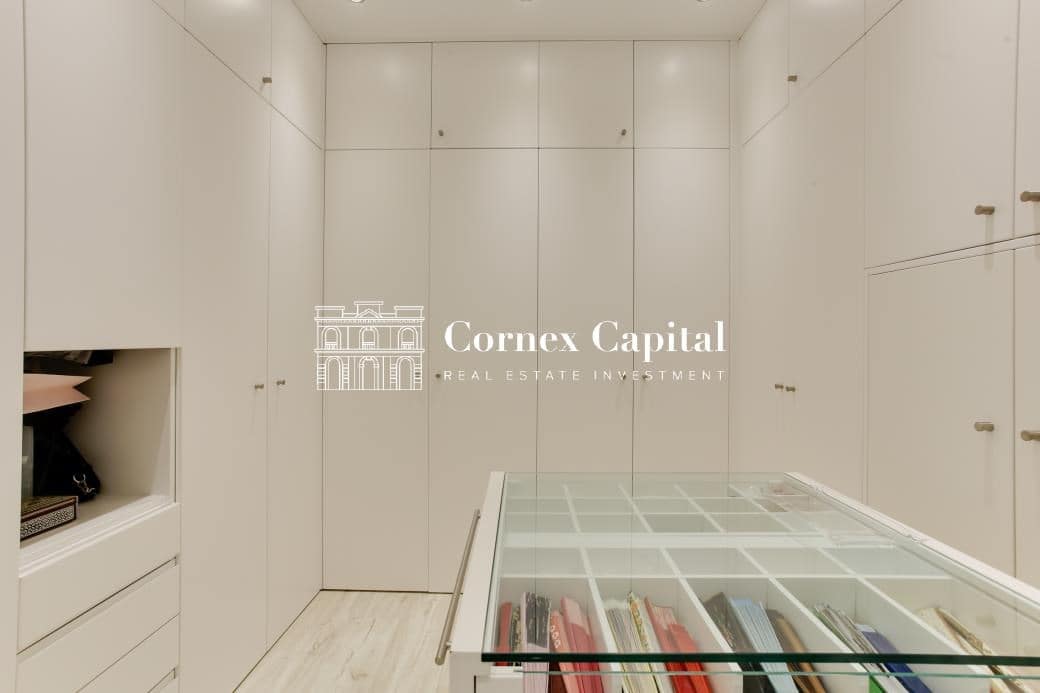 Apartamento de 5 habitaciones en Barcelona ciudad en venta - 2.100.000 € (Ref: 9811367)
