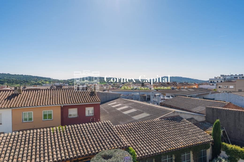 Casa de 4 habitaciones en Palafrugell en venta con piscina garaje - 515.000 € (Ref: 9820029)