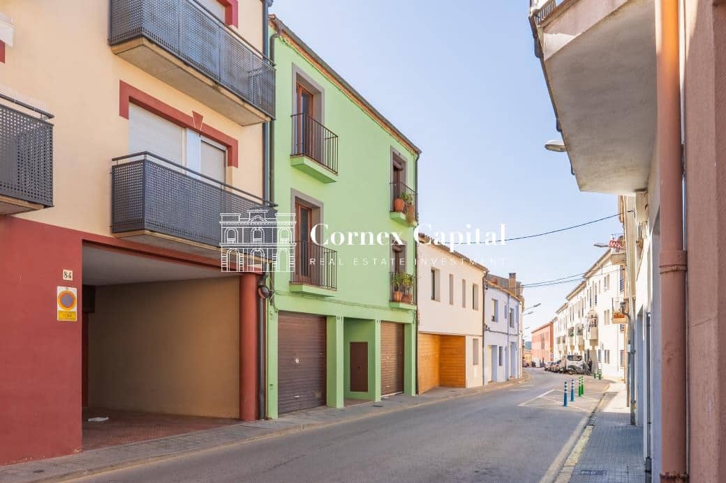 Casa de 4 habitaciones en Palafrugell en venta con piscina garaje - 515.000 € (Ref: 9820029)