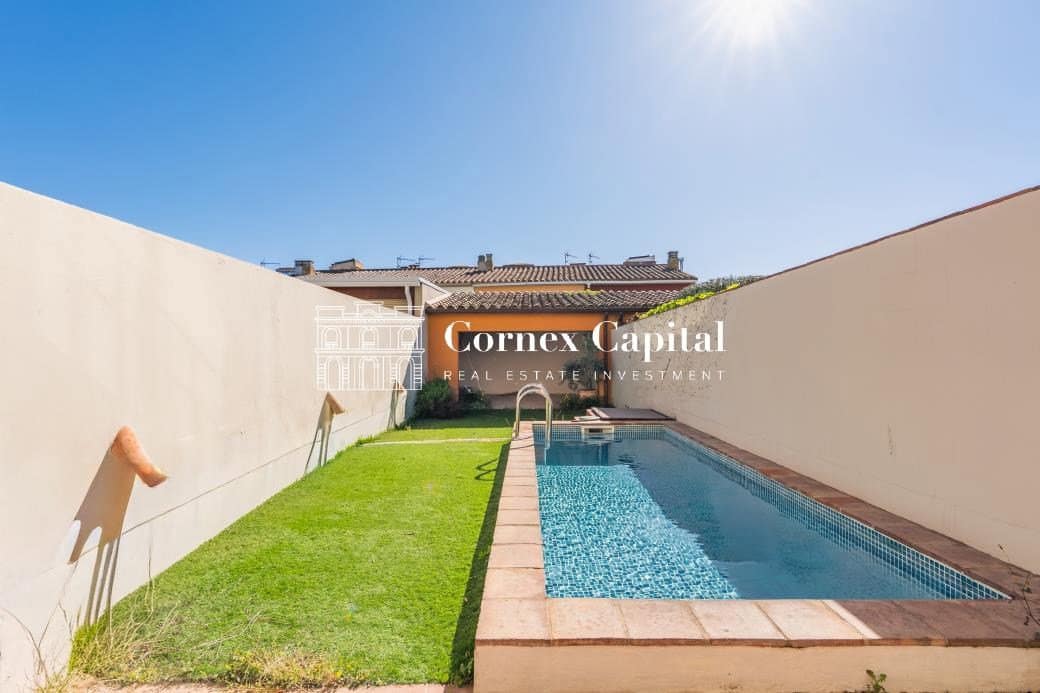 4 chambre Maison de Ville à vendre à Palafrugell avec piscine garage - 515 000 € (Ref: 9820029)