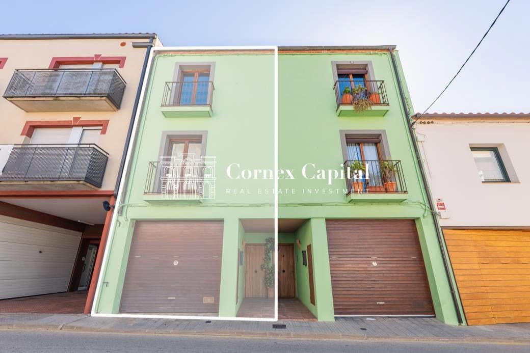 4 chambre Maison de Ville à vendre à Palafrugell avec piscine garage - 515 000 € (Ref: 9820029)