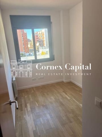 Apartamento de 2 habitaciones en El Clot, Barcelona ciudad en venta con garaje - 469.000 € (Ref: 9831213)