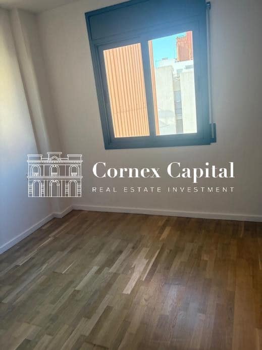 Apartamento de 2 habitaciones en Barcelona ciudad en venta con garaje - 469.000 € (Ref: 9831213)
