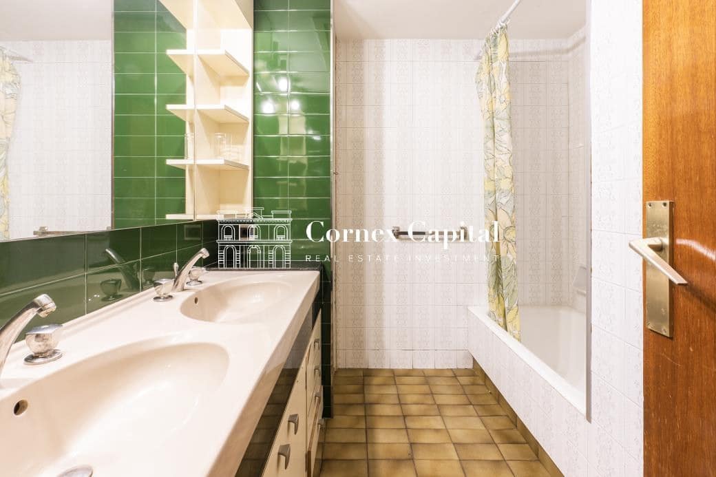 4 sypialnia Apartament na sprzedaż w Miasto Barcelona - 730 000 € (Ref: 9833573)