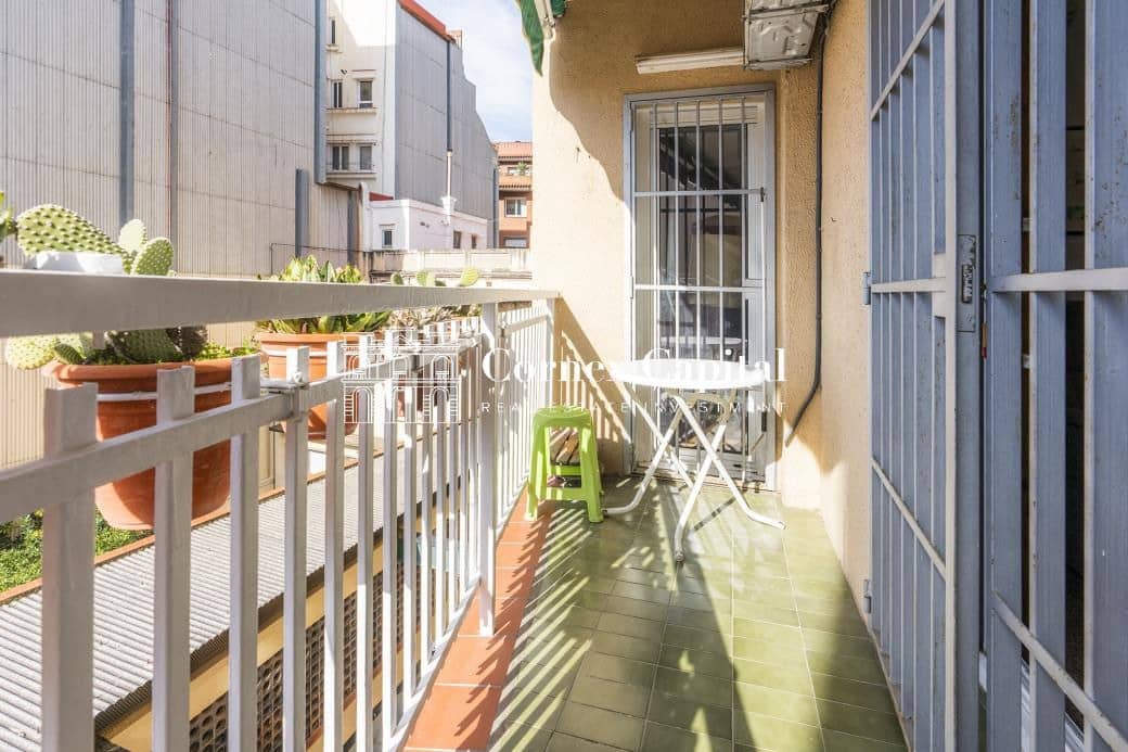 4 sypialnia Apartament na sprzedaż w Miasto Barcelona - 730 000 € (Ref: 9833573)