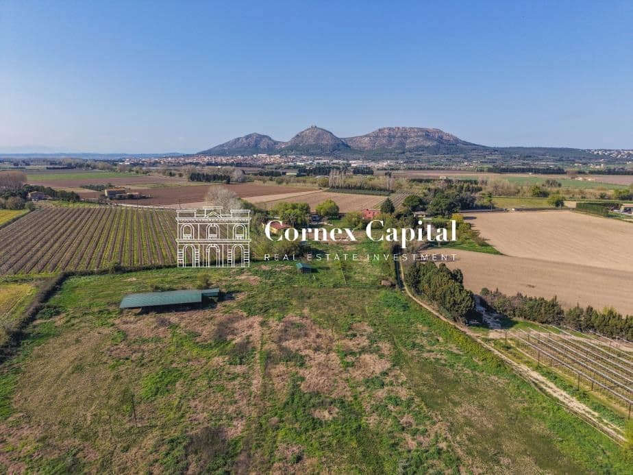 6 soveværelse Finca/Landehus til salg i Torroella de Montgri med swimmingpool - € 1.495.000 (Ref: 9839125)