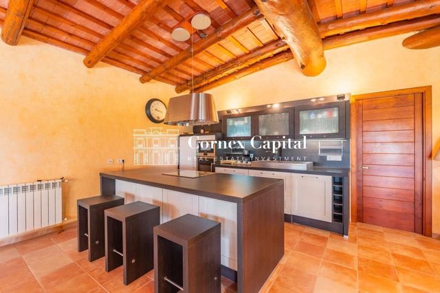 6 Zimmer Finca/Landgut zu verkaufen in Torroella de Montgrí mit Pool - 1.245.000 € (Ref: 9839125)