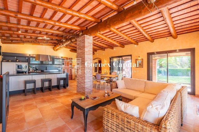 6 Zimmer Finca/Landgut zu verkaufen in Torroella de Montgrí mit Pool - 1.245.000 € (Ref: 9839125)