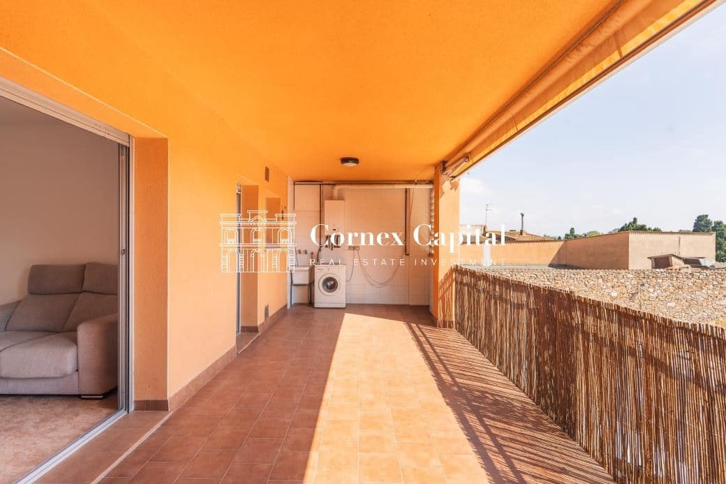 3 bedroom Apartment for sale in Torroella de Montgri with garage - € 279,000 (Ref: 9839126)