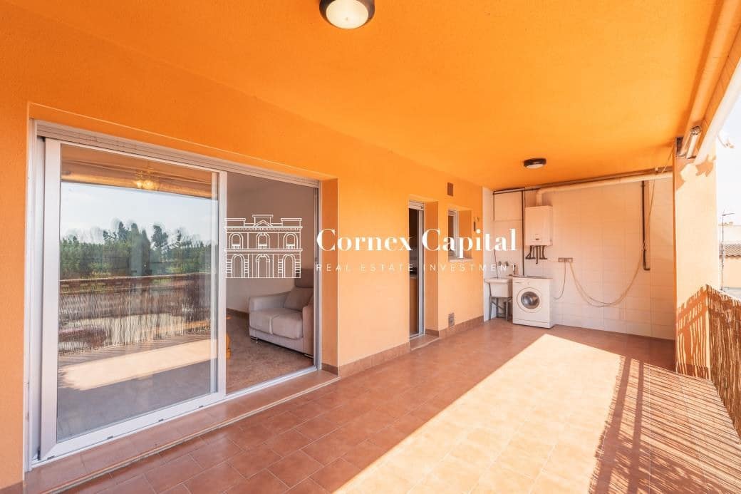 3 bedroom Apartment for sale in Torroella de Montgri with garage - € 279,000 (Ref: 9839126)