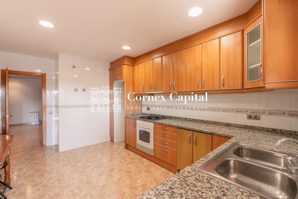 3 bedroom Apartment for sale in Torroella de Montgri with garage - € 279,000 (Ref: 9839126)