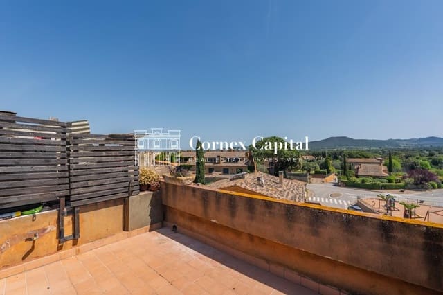 3 bedroom Townhouse for sale in Torrent - € 685,000 (Ref: 9839127)