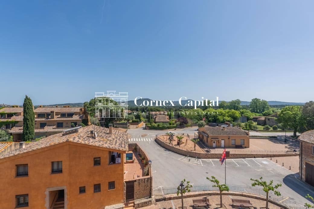 3 bedroom Townhouse for sale in Torrent - € 685,000 (Ref: 9839127)