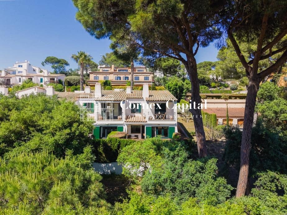 4 bedroom Terraced Villa for sale in Palafrugell with pool garage - € 760,000 (Ref: 9845327)