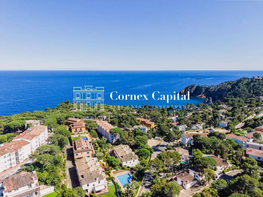 4 bedroom Terraced Villa for sale in Palafrugell with pool garage - € 760,000 (Ref: 9845327)