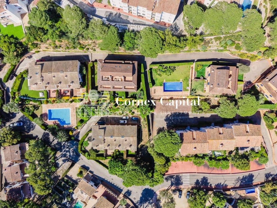 4 bedroom Terraced Villa for sale in Palafrugell with pool garage - € 760,000 (Ref: 9845327)
