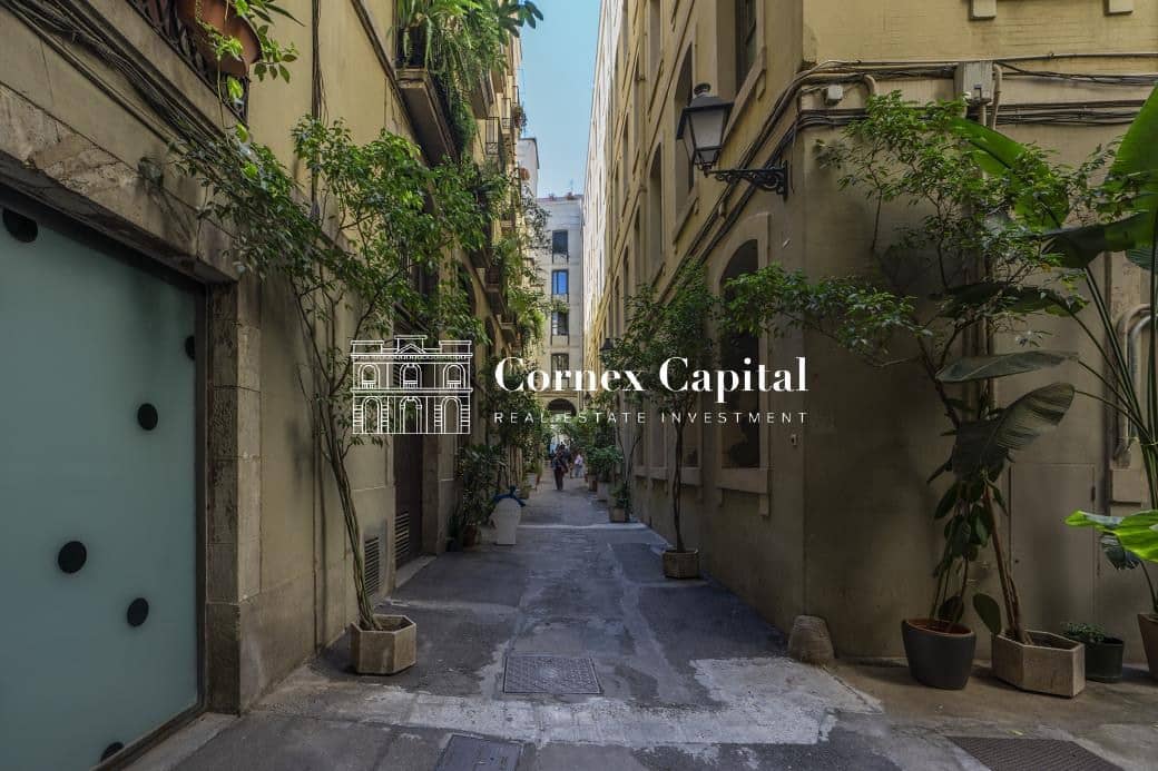 2 soveværelse Lejlighed til salg i Barcelona by - € 2.500.000 (Ref: 9845328)