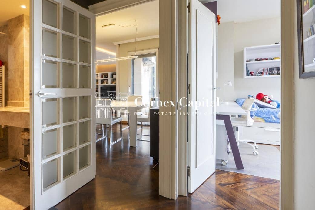4 sovrum Lägenhet till salu i Barcelona stad med garage - 1 490 000 € (Ref: 9855315)