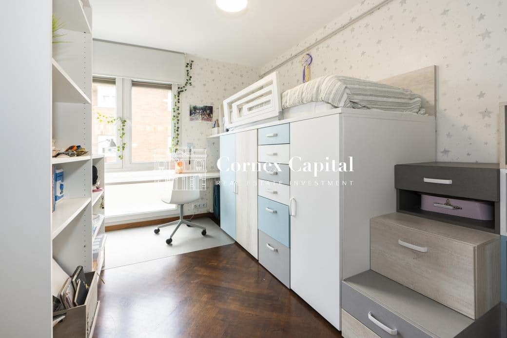 4 sovrum Lägenhet till salu i Barcelona stad med garage - 1 490 000 € (Ref: 9855315)