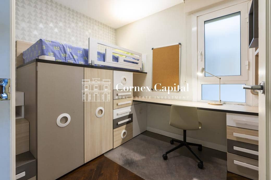 4 sovrum Lägenhet till salu i Barcelona stad med garage - 1 490 000 € (Ref: 9855315)