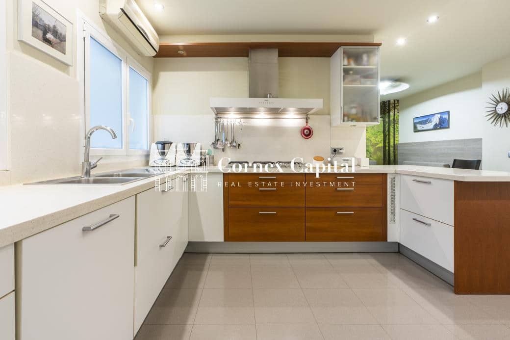 4 sovrum Lägenhet till salu i Barcelona stad med garage - 1 490 000 € (Ref: 9855315)