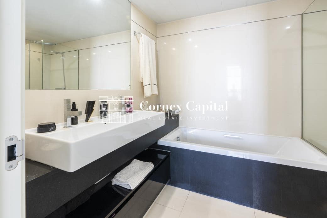 3 sypialnia Apartament na sprzedaż w Miasto Barcelona z basenem - 1 780 000 € (Ref: 9861751)