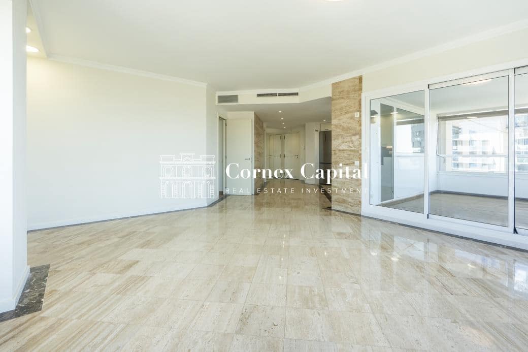 3 sypialnia Apartament na sprzedaż w Miasto Barcelona z basenem garażem - 1 365 000 € (Ref: 9873170)