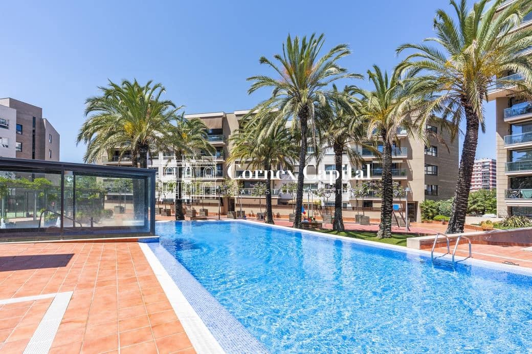3 sypialnia Apartament na sprzedaż w Miasto Barcelona z basenem garażem - 1 365 000 € (Ref: 9873170)