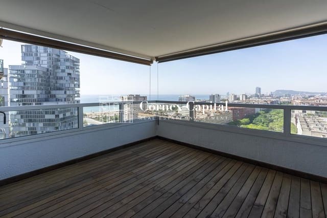 3 sypialnia Apartament na sprzedaż w Sant Martí, Miasto Barcelona z basenem garażem - 1 365 000 € (Ref: 9873170)
