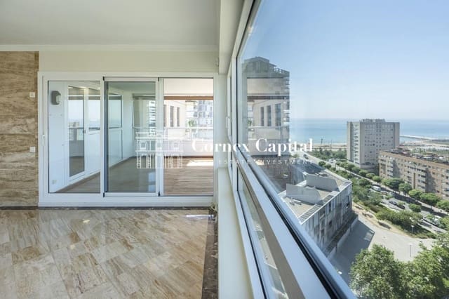 3 sypialnia Apartament na sprzedaż w Sant Martí, Miasto Barcelona z basenem garażem - 1 365 000 € (Ref: 9873170)