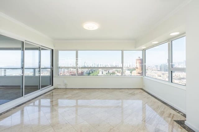 3 sypialnia Apartament na sprzedaż w Sant Martí, Miasto Barcelona z basenem garażem - 1 365 000 € (Ref: 9873170)