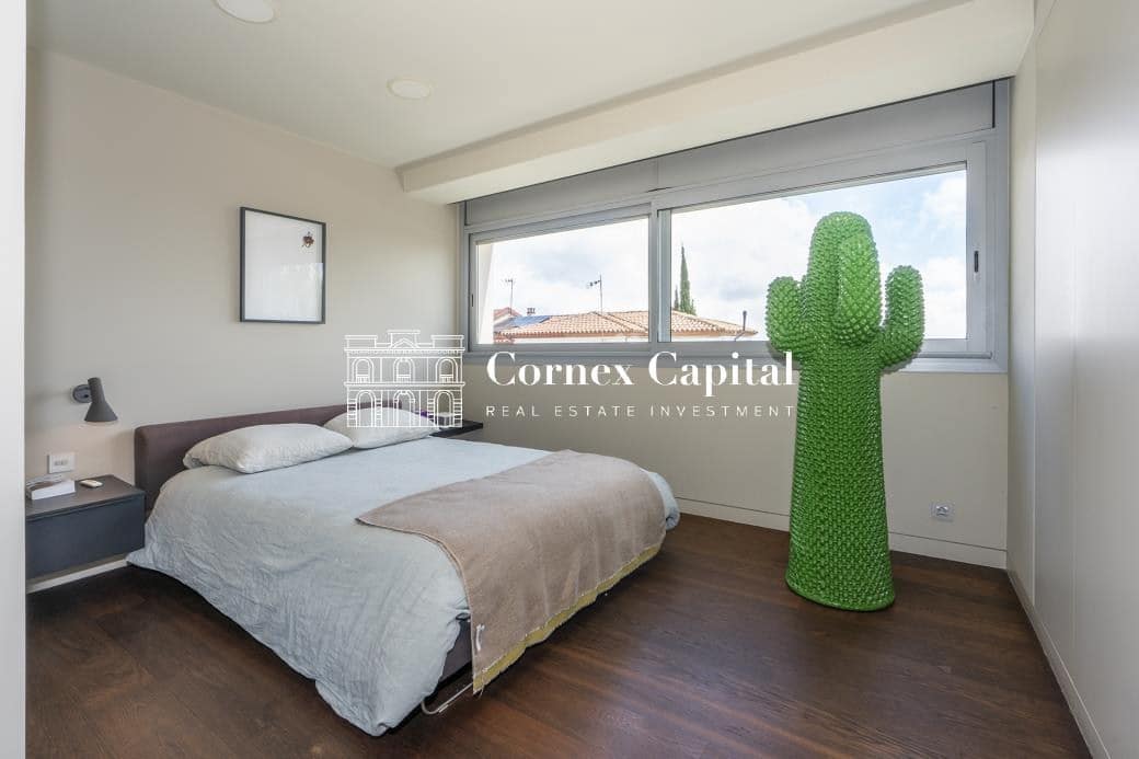 Chalet de 6 habitaciones en Barcelona ciudad en venta con piscina garaje - 5.900.000 € (Ref: 9884360)