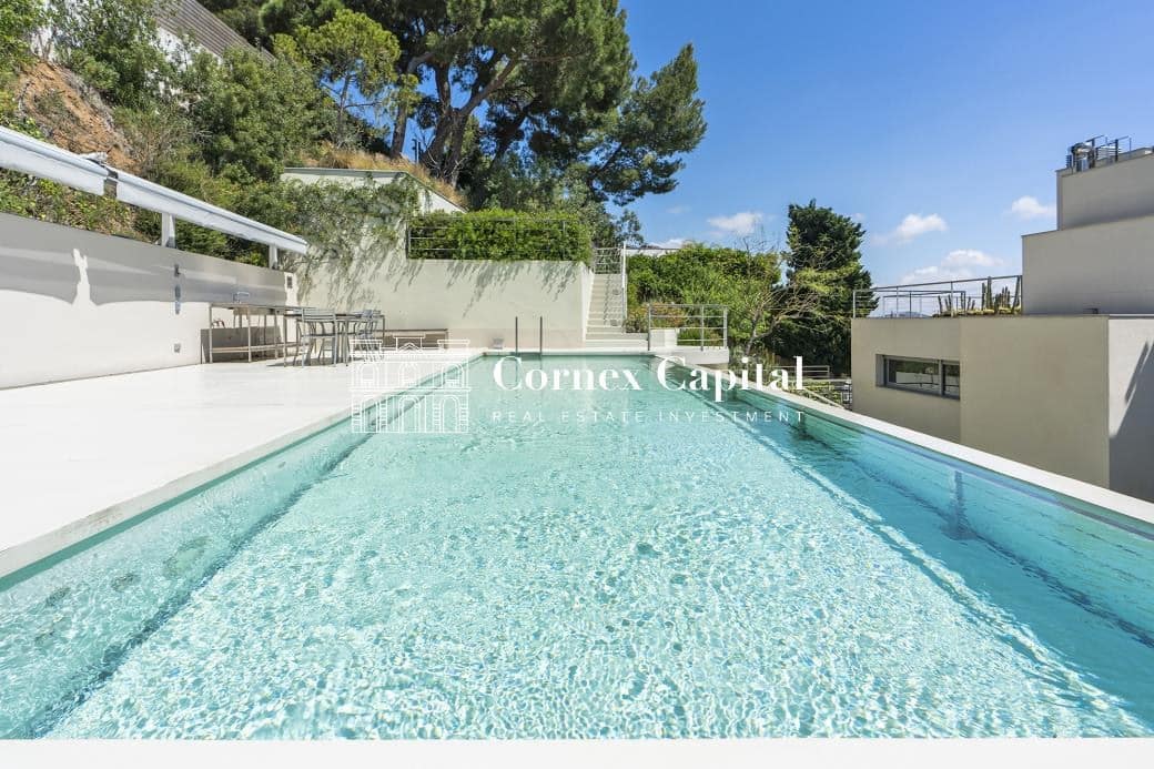 Chalet de 6 habitaciones en Barcelona ciudad en venta con piscina garaje - 5.900.000 € (Ref: 9884360)