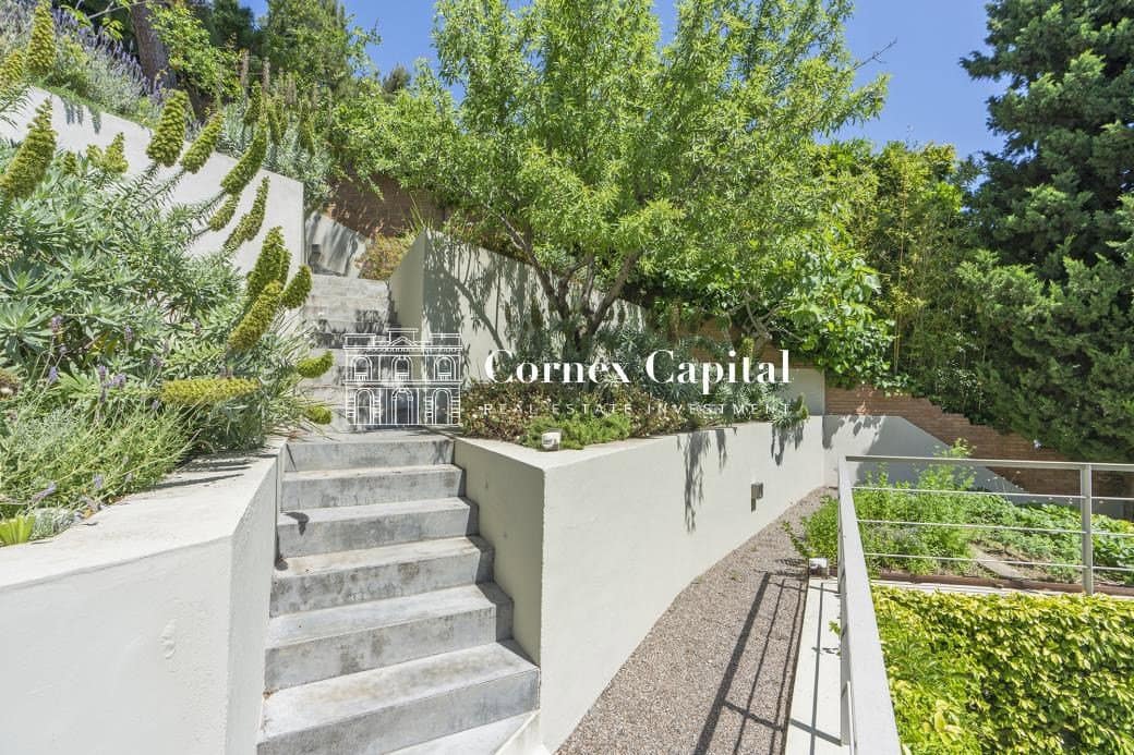 6 sovrum Villa till salu i Barcelona stad med pool garage - 5 900 000 € (Ref: 9884360)