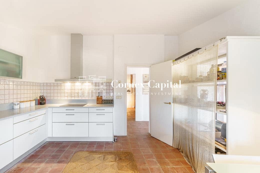 3 sovrum Lägenhet till salu i Albons med garage - 925 000 € (Ref: 9884361)