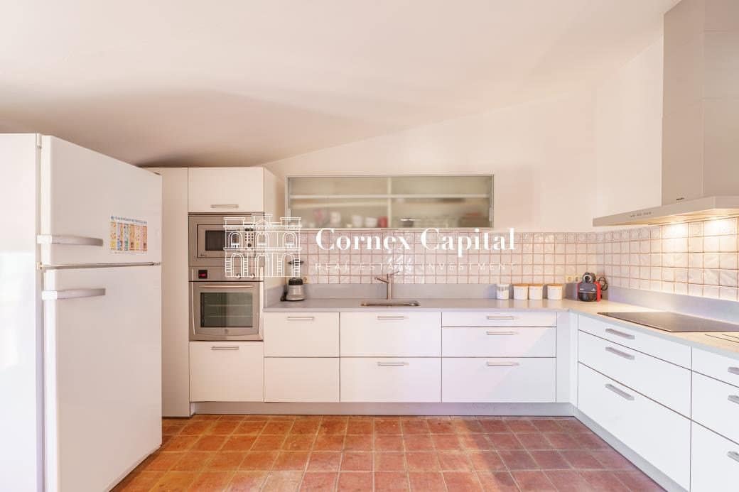 3 sovrum Lägenhet till salu i Albons med garage - 925 000 € (Ref: 9884361)