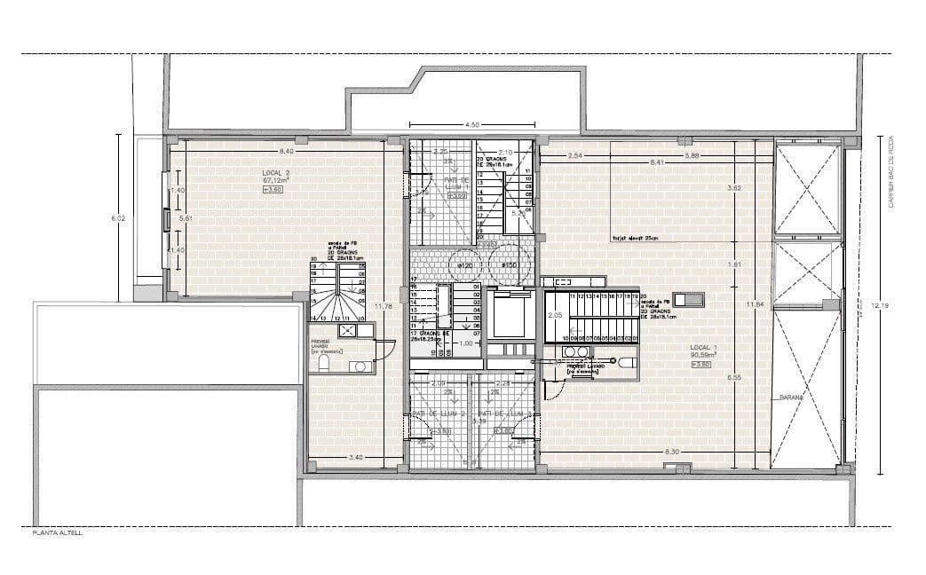 Erhverv til salg i Barcelona by - € 393.000 (Ref: 9891976)
